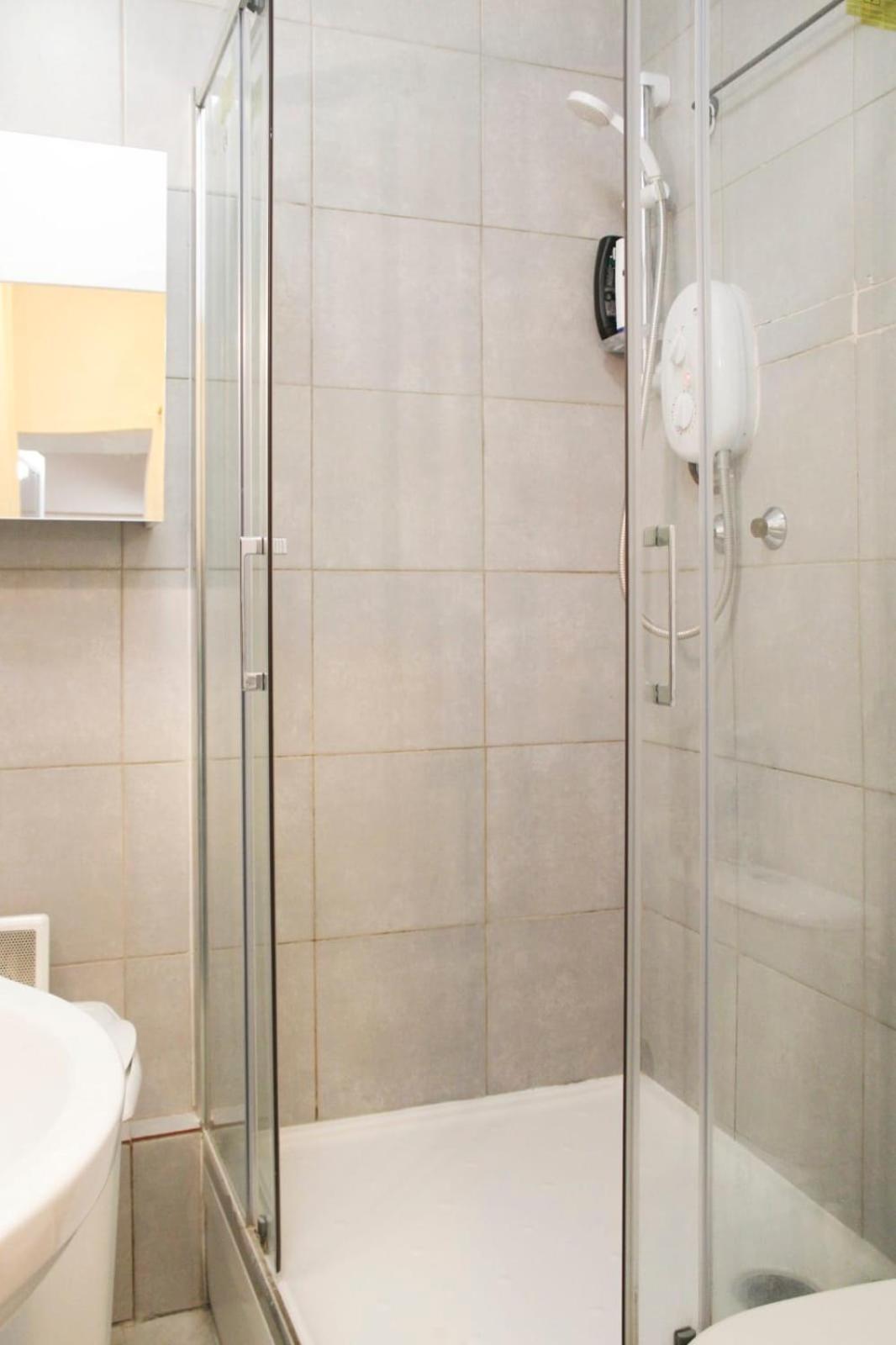 Charming For 4 People In 15 París
